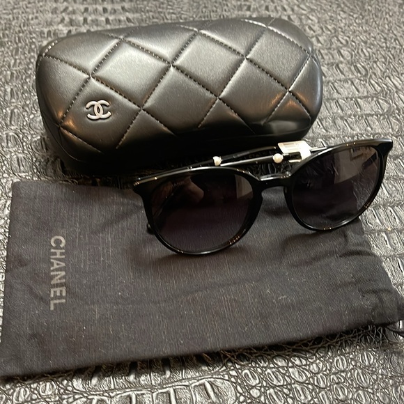Chanel Black Sunglasses with Pearl on each Side Acetate Butterfly  #5394 - Picture 1 of 11
